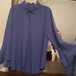 Bell sleeve blouse